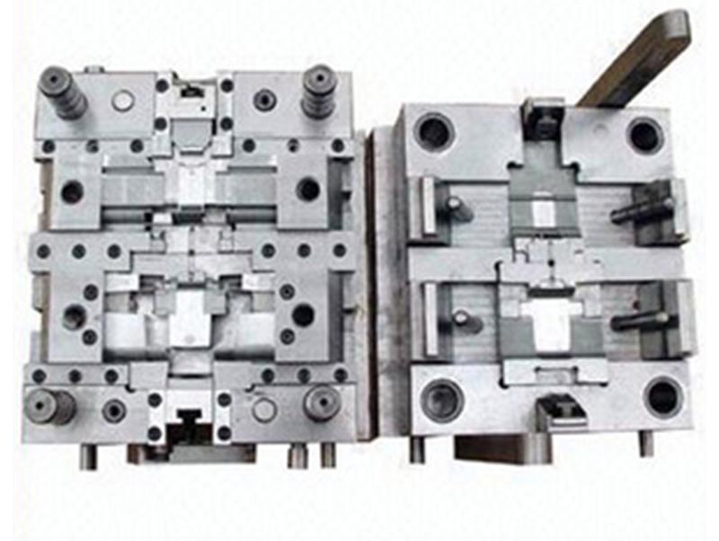 龙港精密塑料模-07